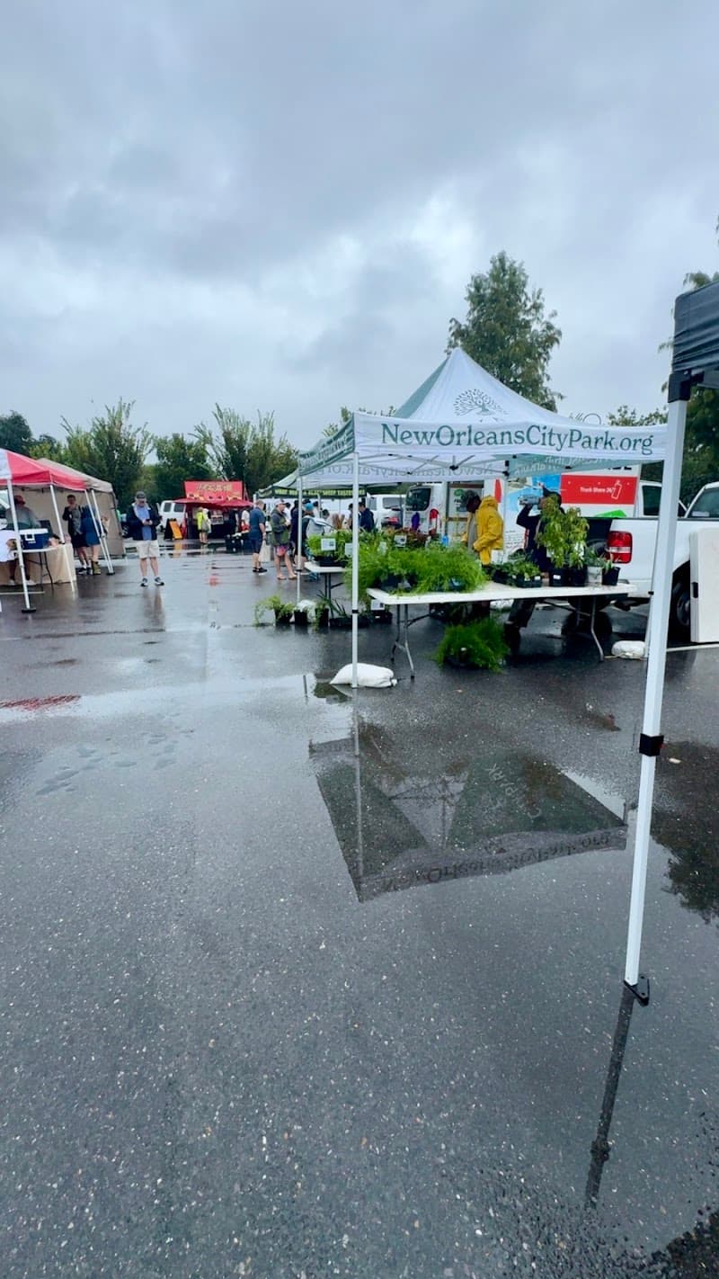 Crescent City Farmers Market