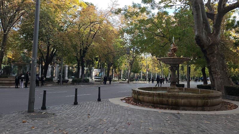 Cycling Paseo del Prado