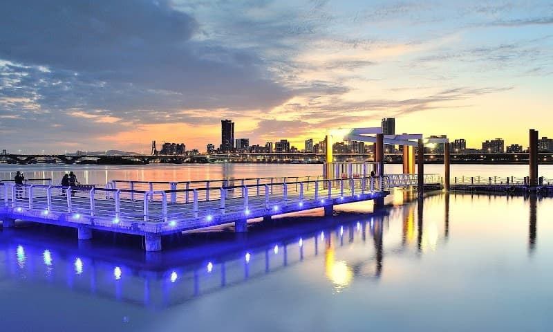 Dadaocheng & Dadaocheng Wharf Evening Walk