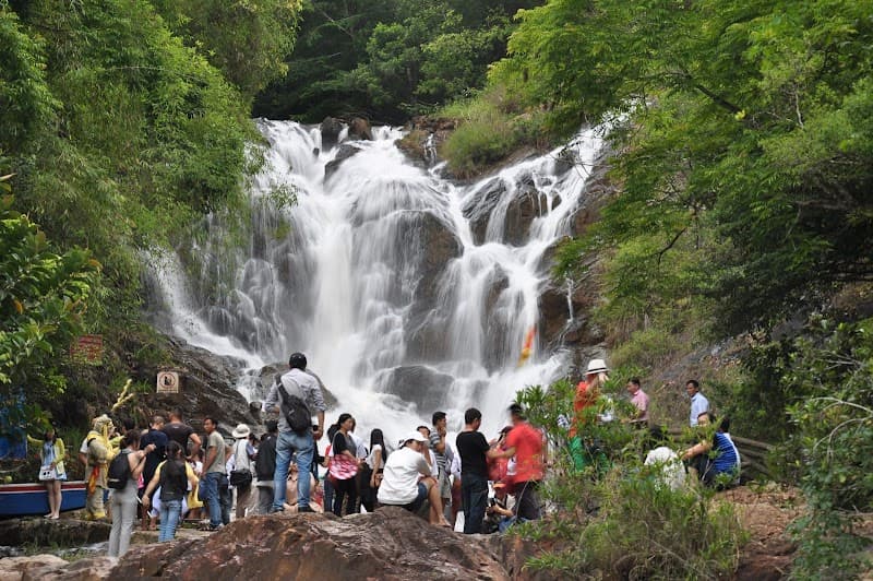 Datanla Waterfall Visit