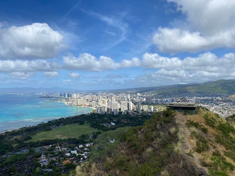 Diamond Head State Monument Hike