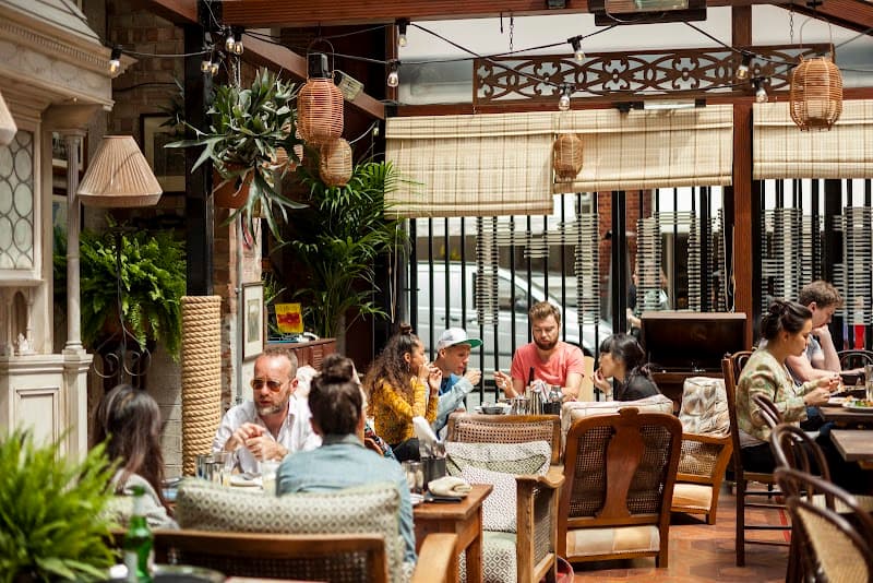 Industrial London: Markets, Brick Lanes & Hidden Cellars