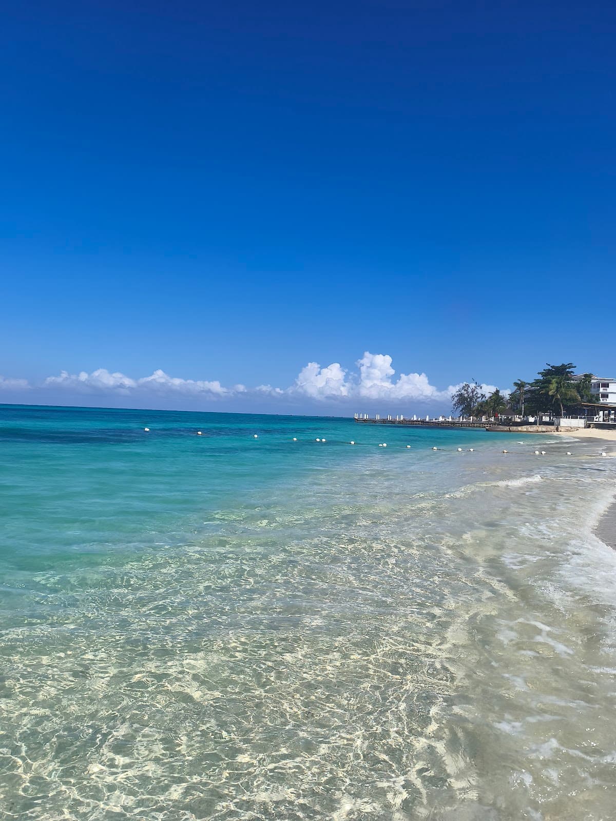 Doctor's Cave Beach Hotel