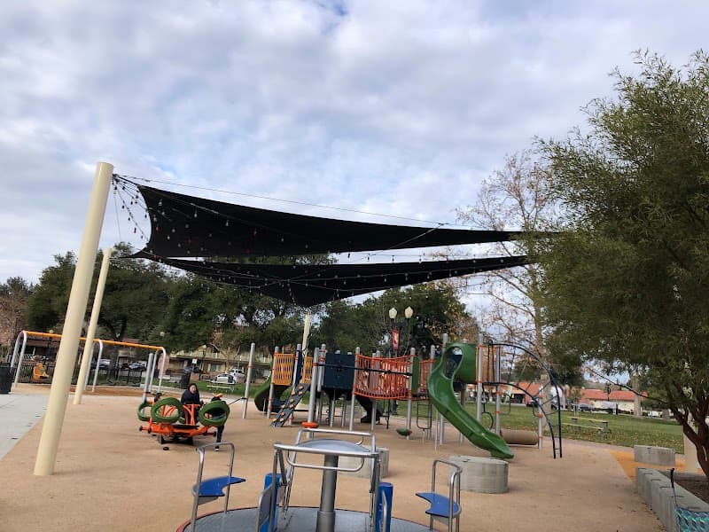 Downtown City Park Walk
