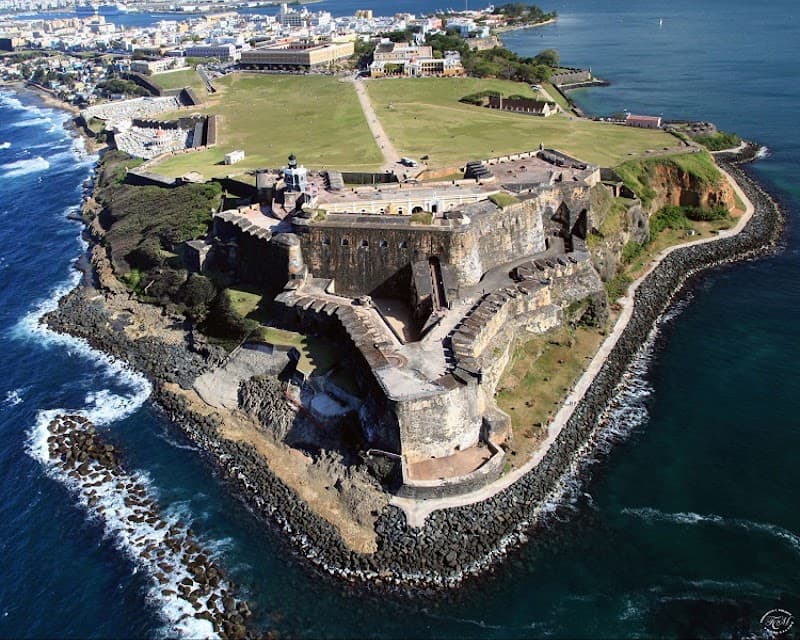 El Morro Castle Visit & Promenade Walk