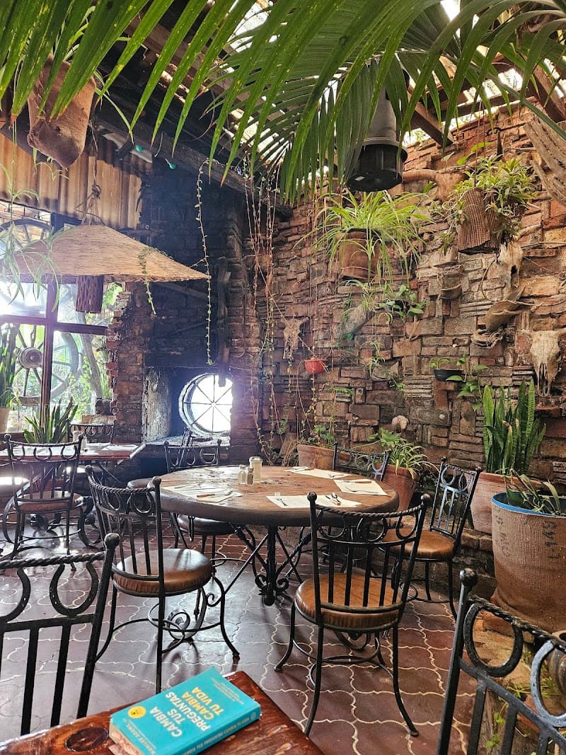 El Nido Restaurant