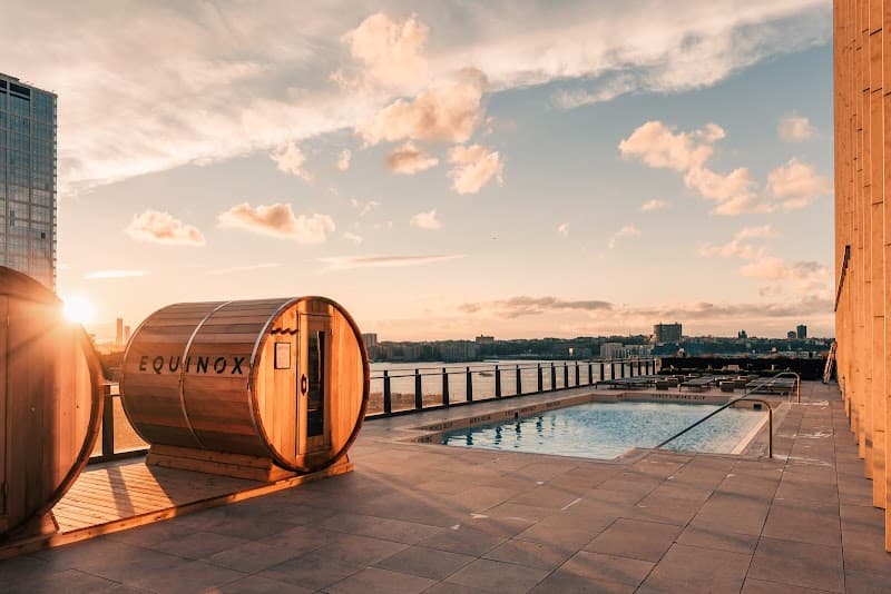 Electric Lemon Rooftop (at Equinox Hotel)