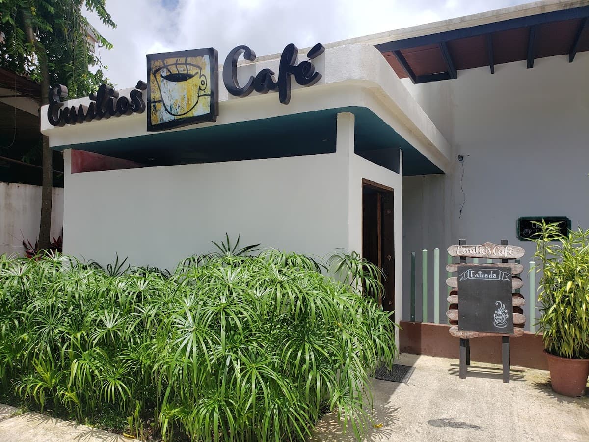 Emilio's Café