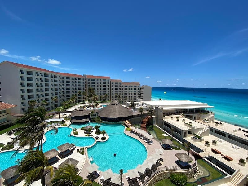 Emporio Cancún