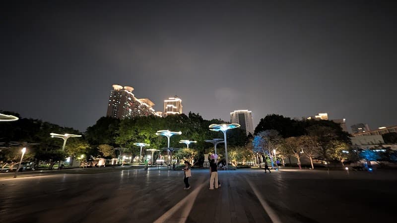 Evening Riverfront Walk by Shamian & Cultural Park