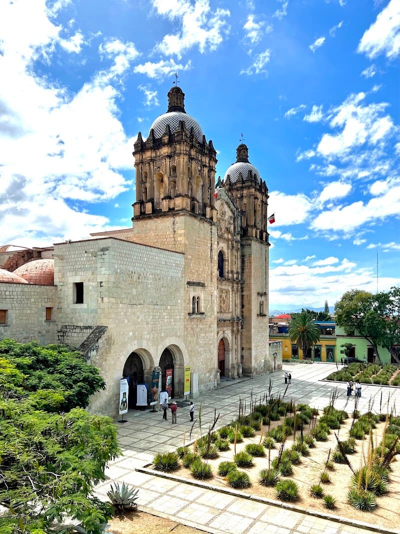 Templo de Santo Domingo & Jardín Etnobotánico de Oaxaca (Exterior Stroll)
