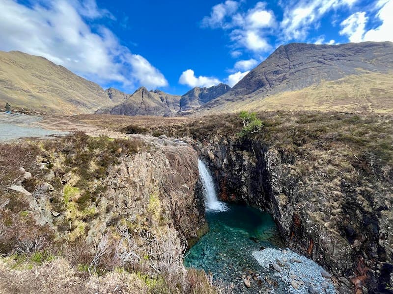 Wild Hebridean Romance: 7 Days in the Isles