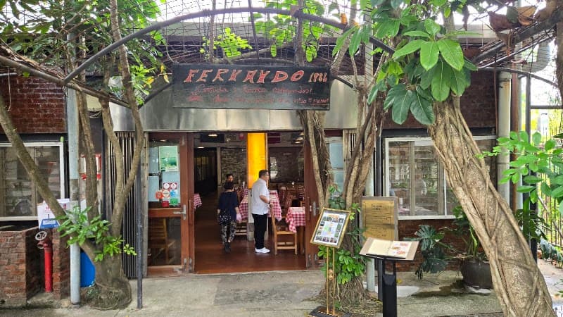 Fernando's