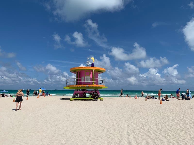 Lummus Park & Ocean Drive Art Deco Stroll