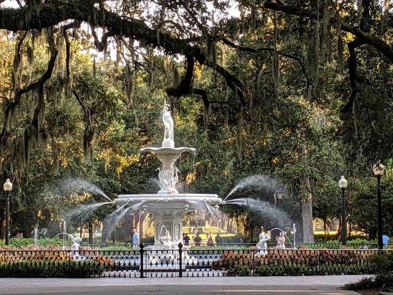 Forsyth Park + Historic District Walking Tour