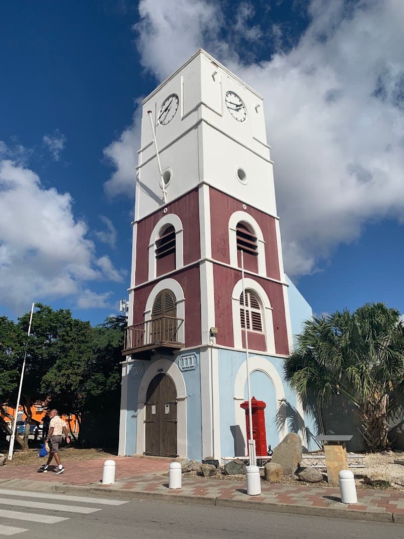 Fort Zoutman and the Historic Center