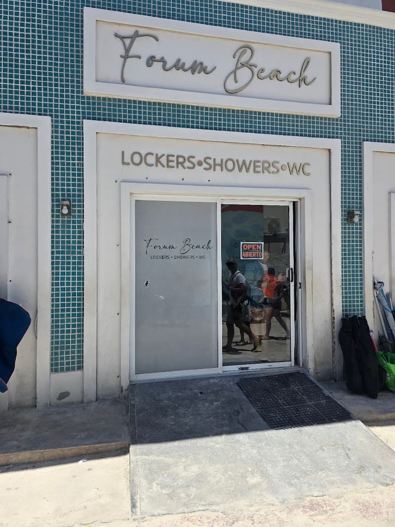Forum Beach Club