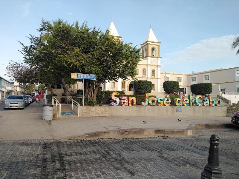 Free Explore: Centro Side Streets
