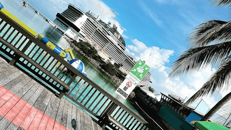 Free Explore: Island Village & Waterfront