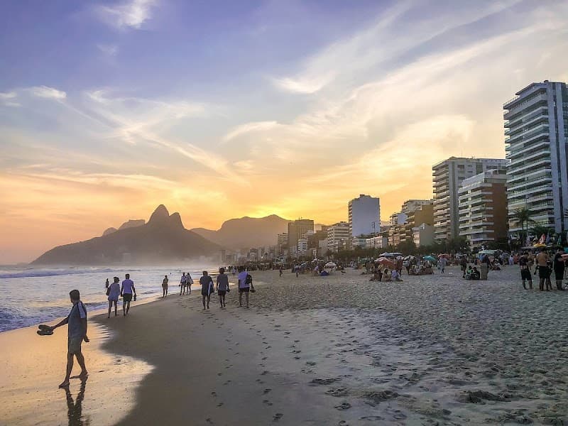 Free Explore in Ipanema