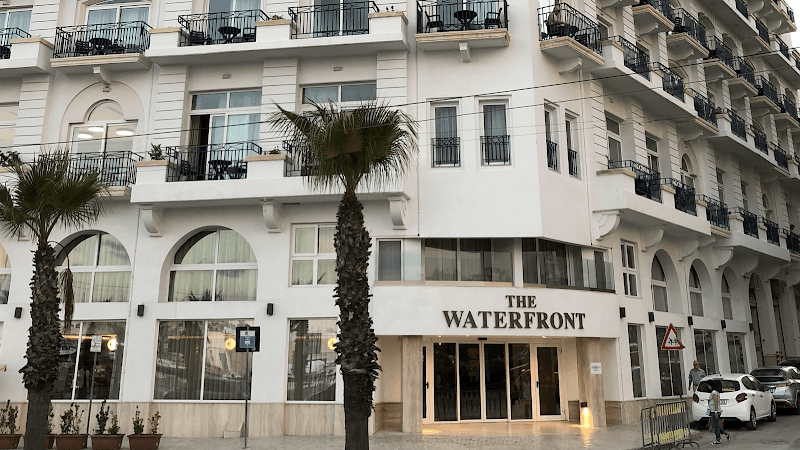 Sliema Escape: Coastal Relaxation & Mediterranean Magic