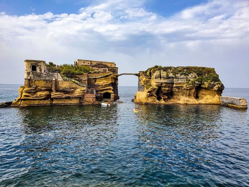 Gaiola or Posillipo Beach Time