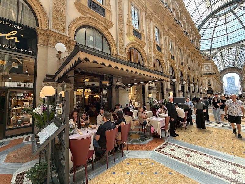 Galleria Vittorio Emanuele II & Piazza del Duomo