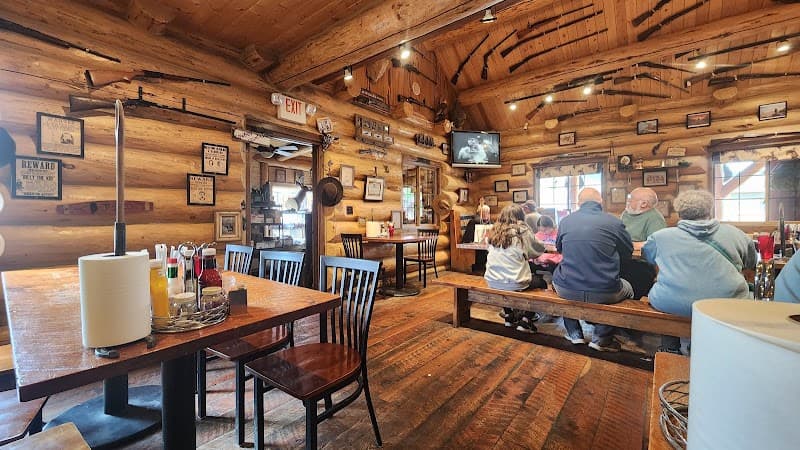 Gardiner Cowboy’s Lodge & Grill – Veggie & Fish Plates