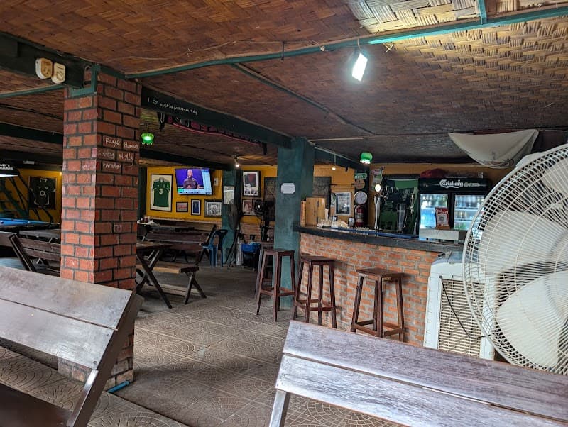 Gary’s Irish Bar (for halal‑compatible mains)