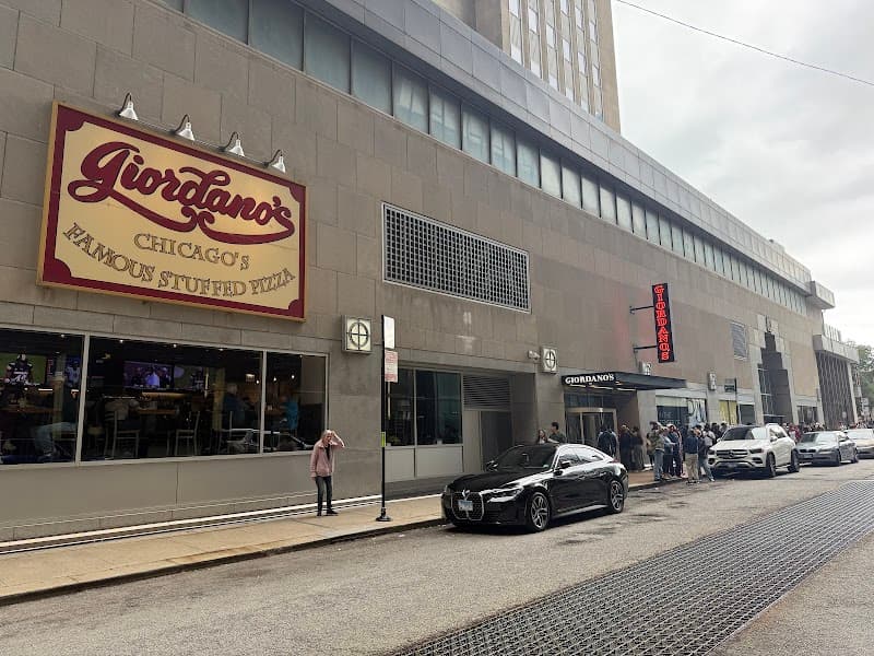 Giordano’s (Millennium Park location)