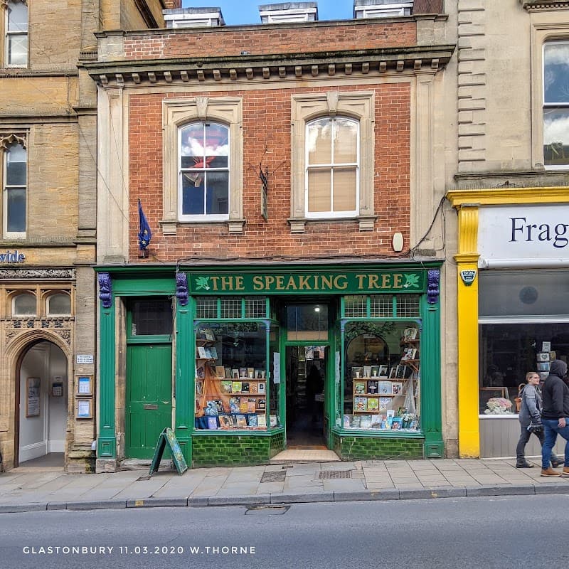 Glastonbury High Street Orientation Stroll