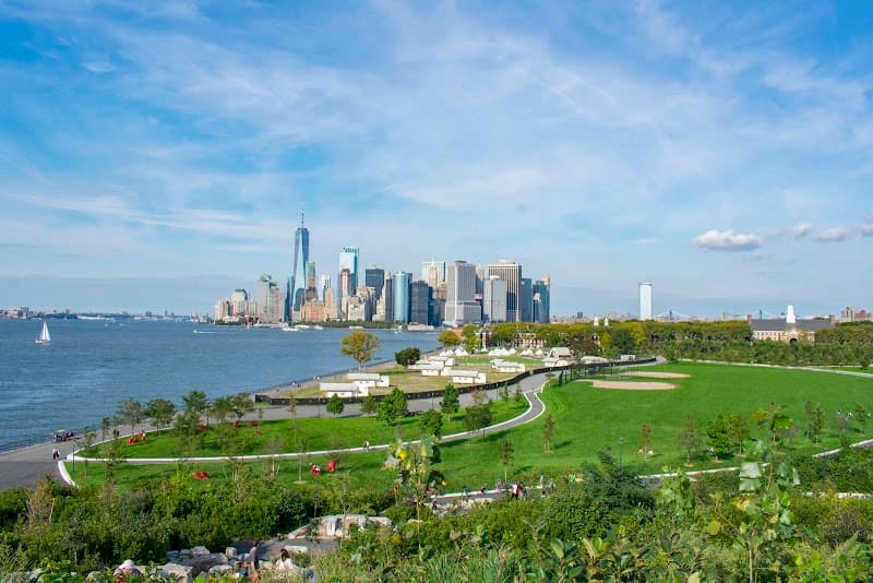 Governors Island Trails