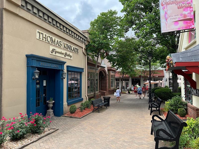 Grand Village Shops Browsing