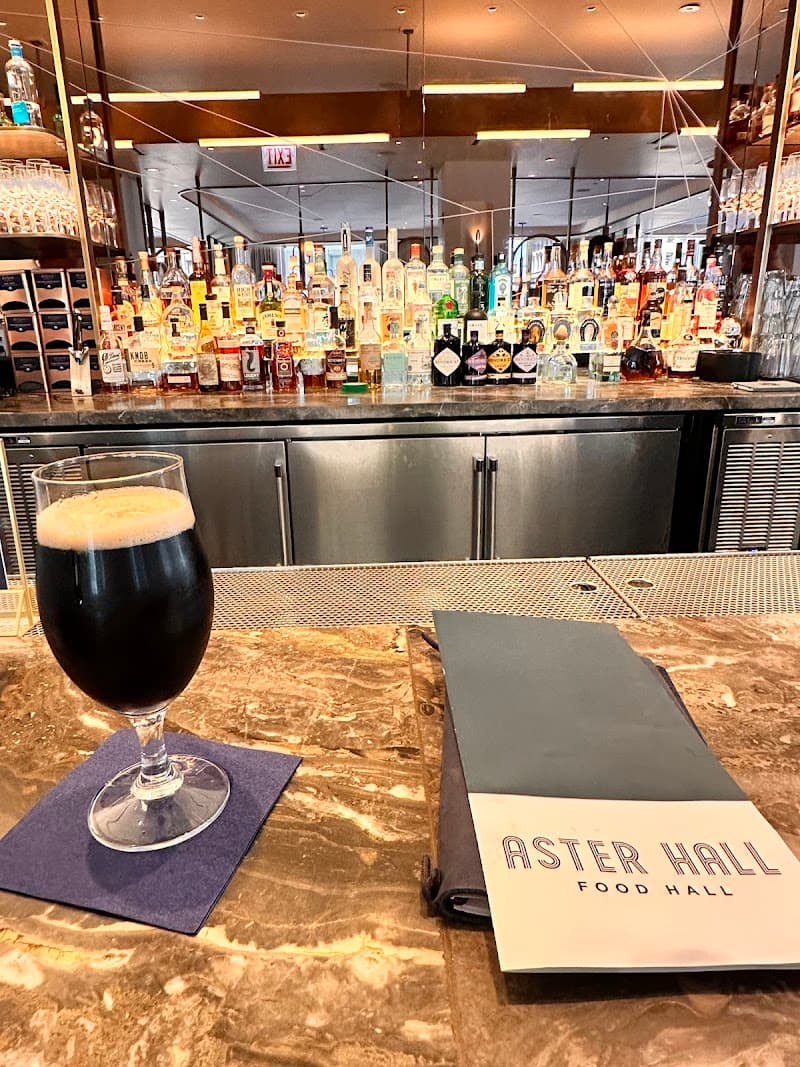 Green Mill Cocktail Lounge