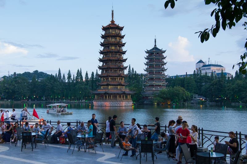 Guilin Rong Lake Hotel (Lakeside Boutique)