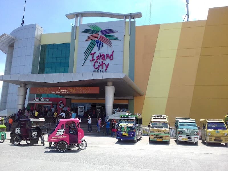 Halal Food Court Options at Island City Mall