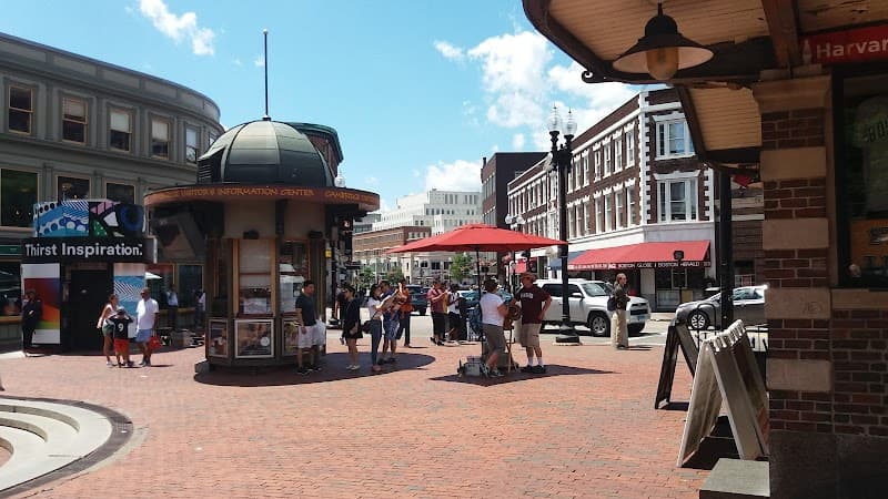 Harvard Square and Charles River Walk