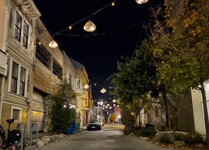 Hayes Valley Evening Stroll