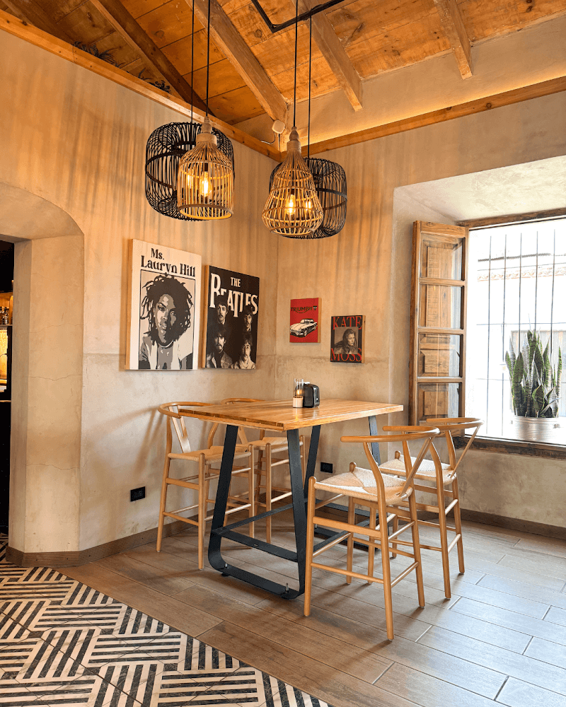 Hector's Bistro