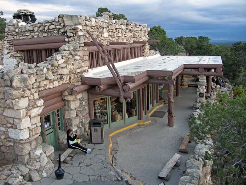 Hermit Road Scenic Drive