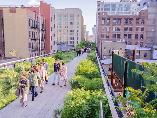 High Line Park Stroll