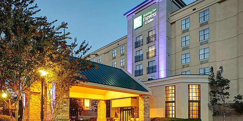 Holiday Inn Express Atlanta - Buckhead