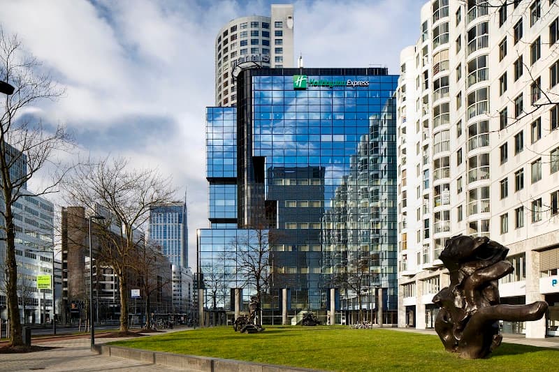 Rotterdam Central Station and Lijnbaan Area