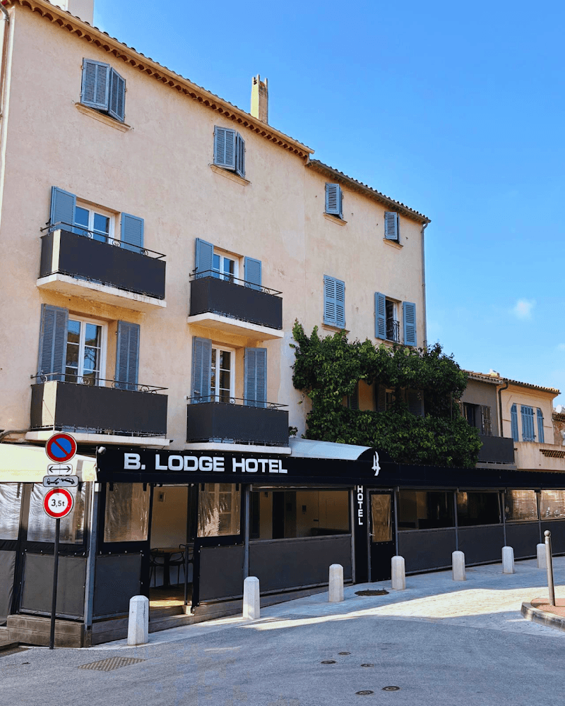 Hotel B Lodge