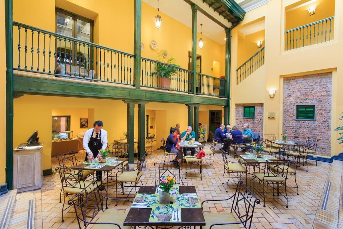 Hotel de La Opera