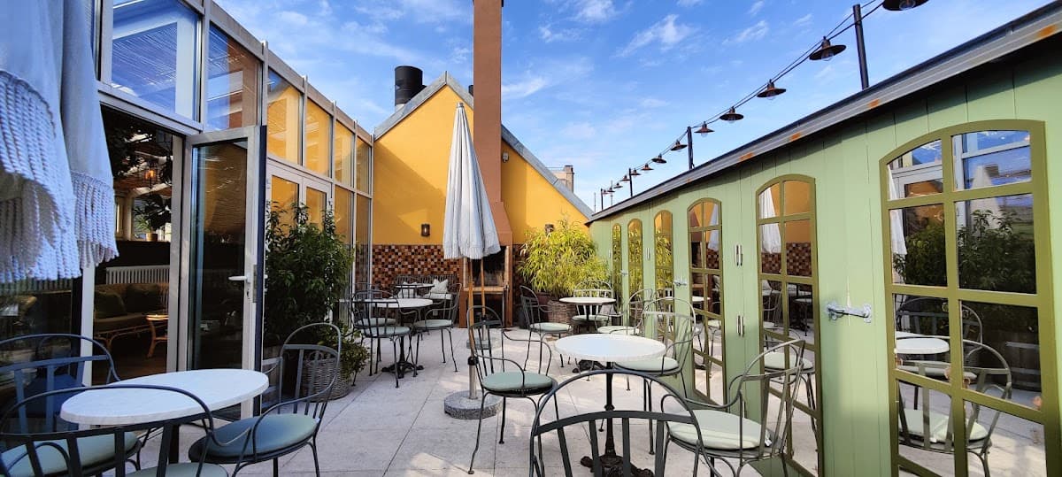 Hotel Sanders