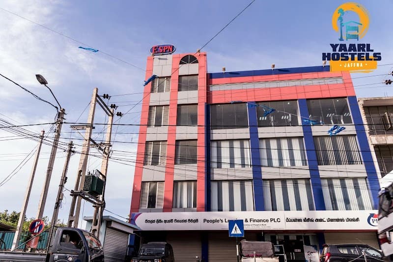 Hotel Yaarl (Halal)