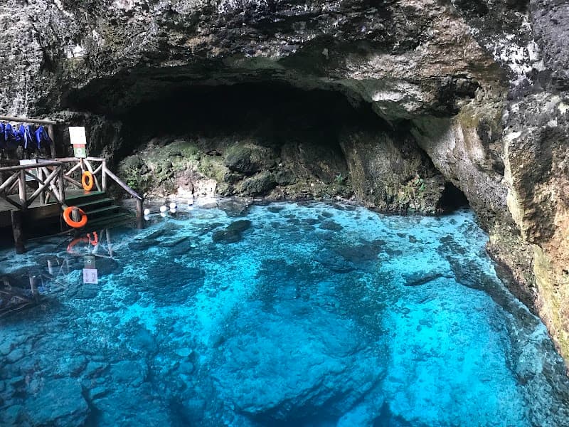Hoyo Azul at Indigenous Eyes Park