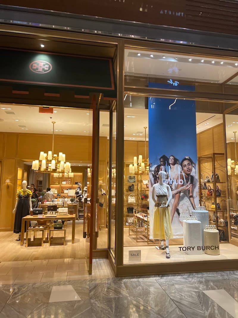 Hudson Yards & Shopping (The Vessel area)