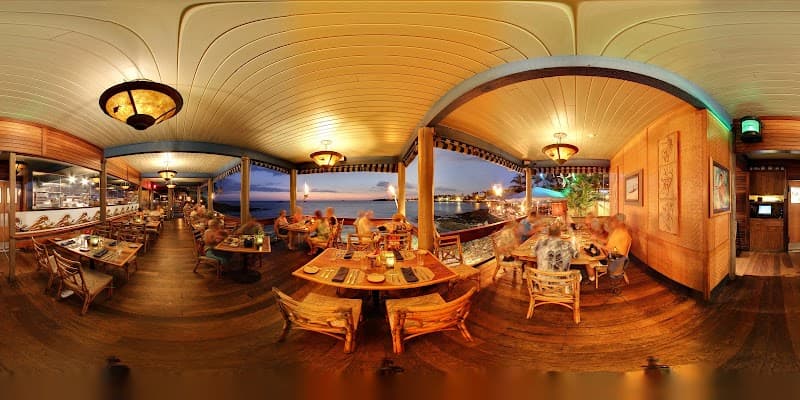 Huggo's on the Rocks